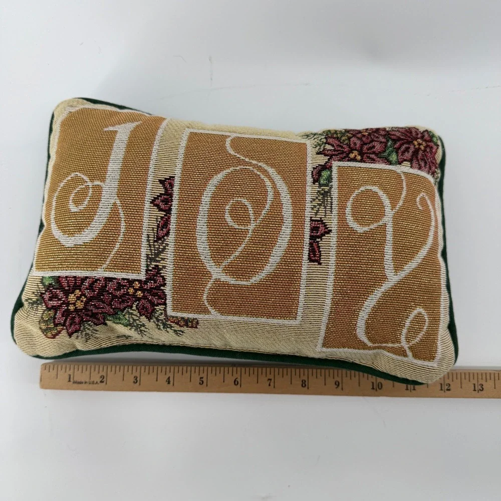 Unbranded woven tapestry